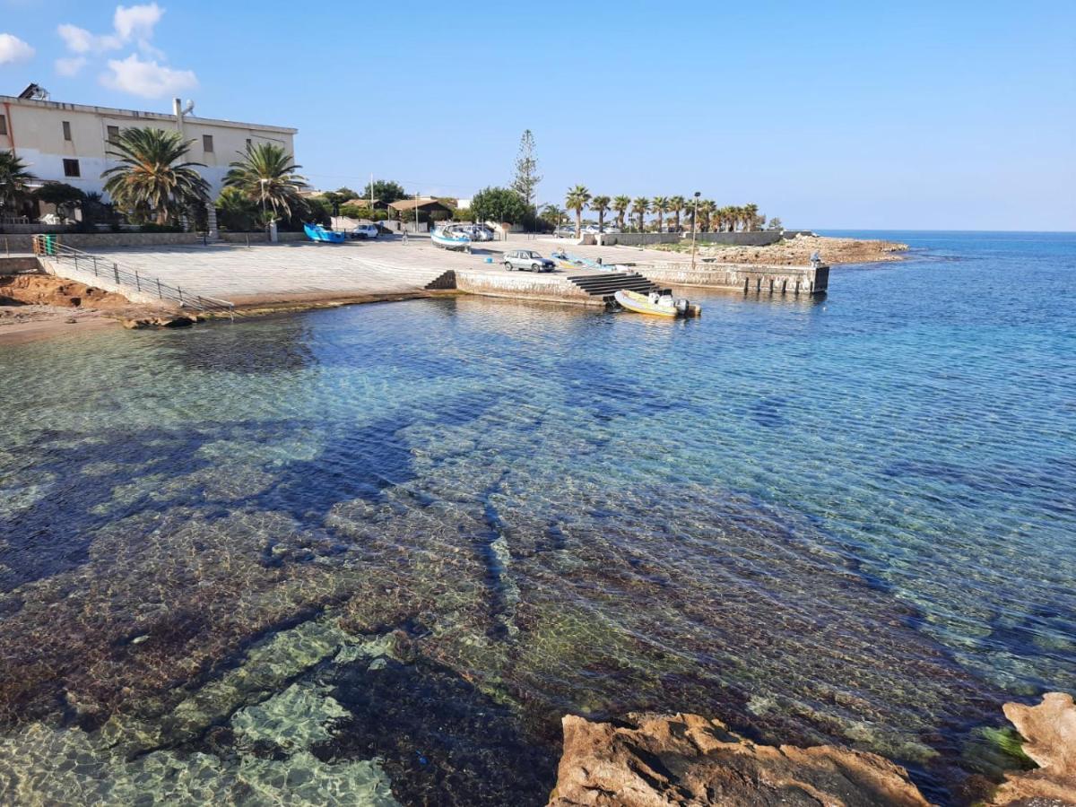 Casa Vacanza Tra Cielo E Mare Custonaci Bagian luar foto