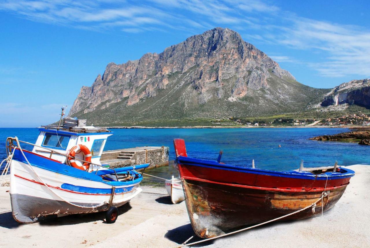 Casa Vacanza Tra Cielo E Mare Custonaci Bagian luar foto