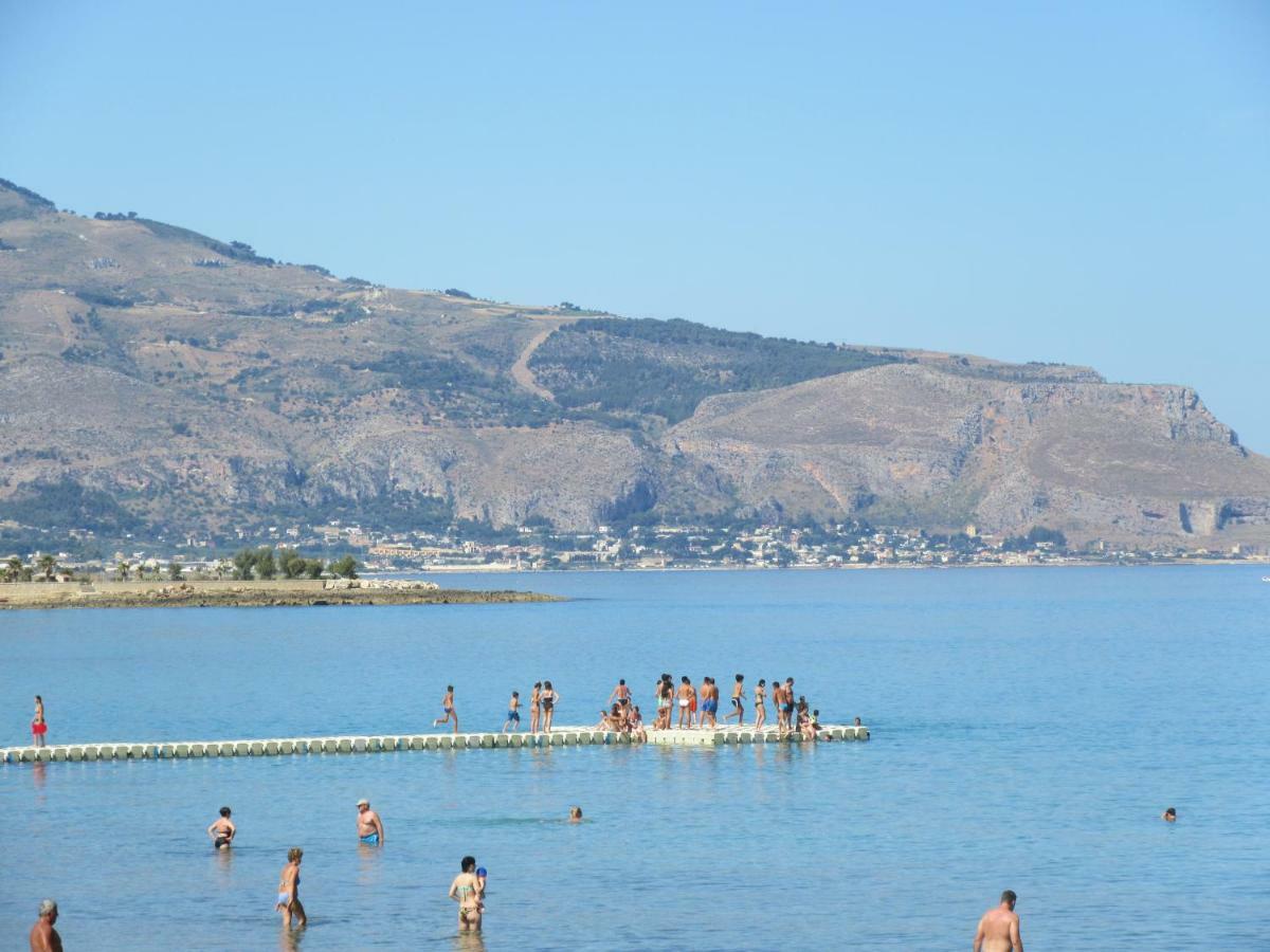 Casa Vacanza Tra Cielo E Mare Custonaci Bagian luar foto